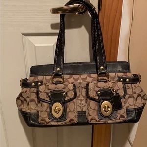 Vintage coach signature collection bag!